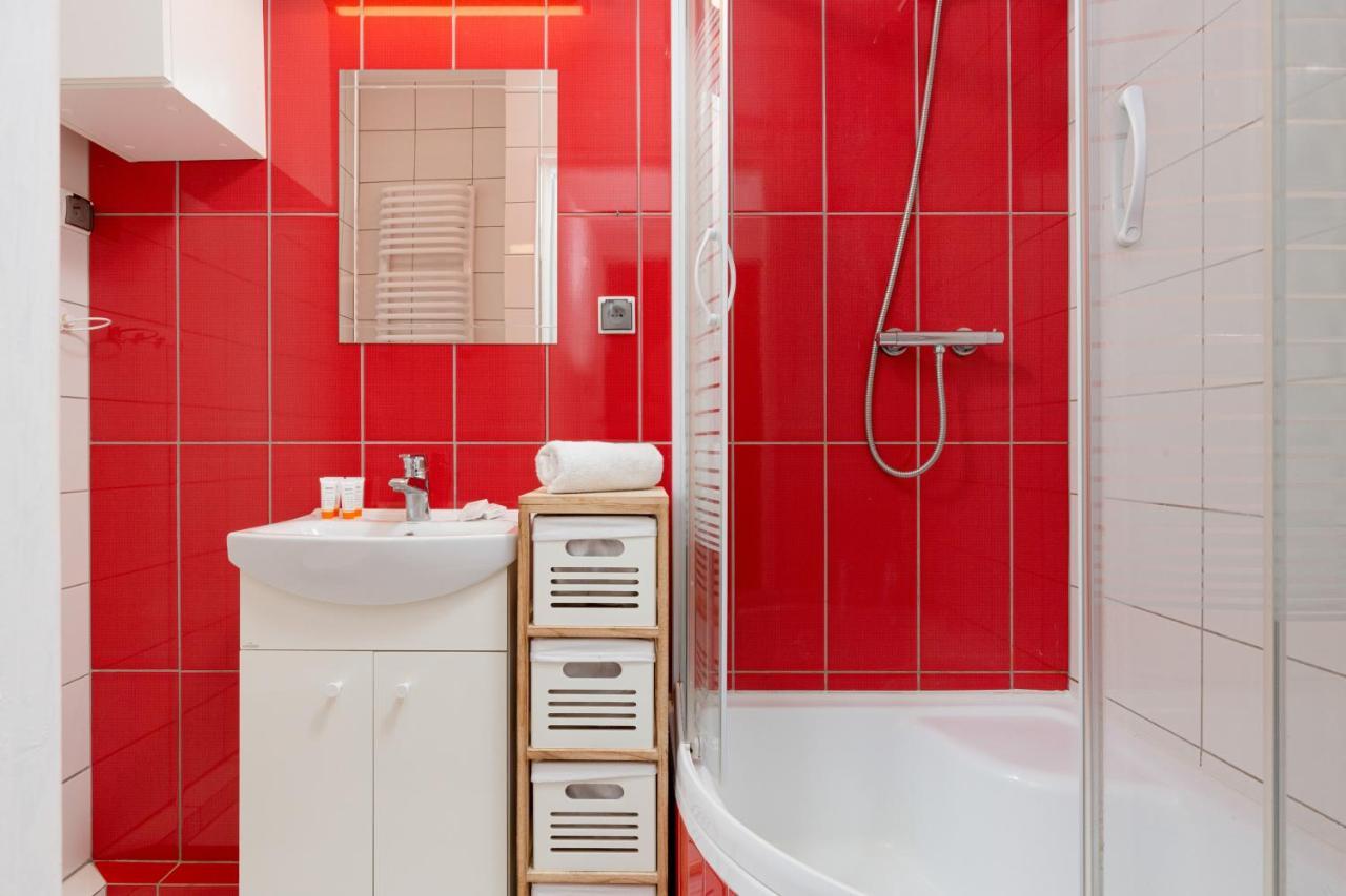Metro Mlynow Wola Dlugosza By Renters Appartamento Varsavia