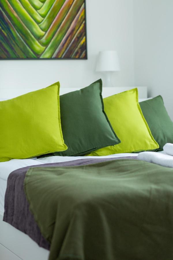 Metro Mlynow Wola Dlugosza By Renters Appartamento